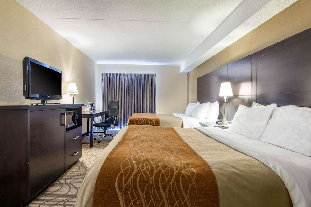 Standard Room, 2 Queen Beds, Non Smoking (Upper Floor) photo 1