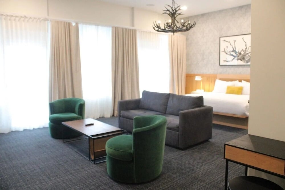 Executive Room, 1 King Bed with Sofa bed, Balcony