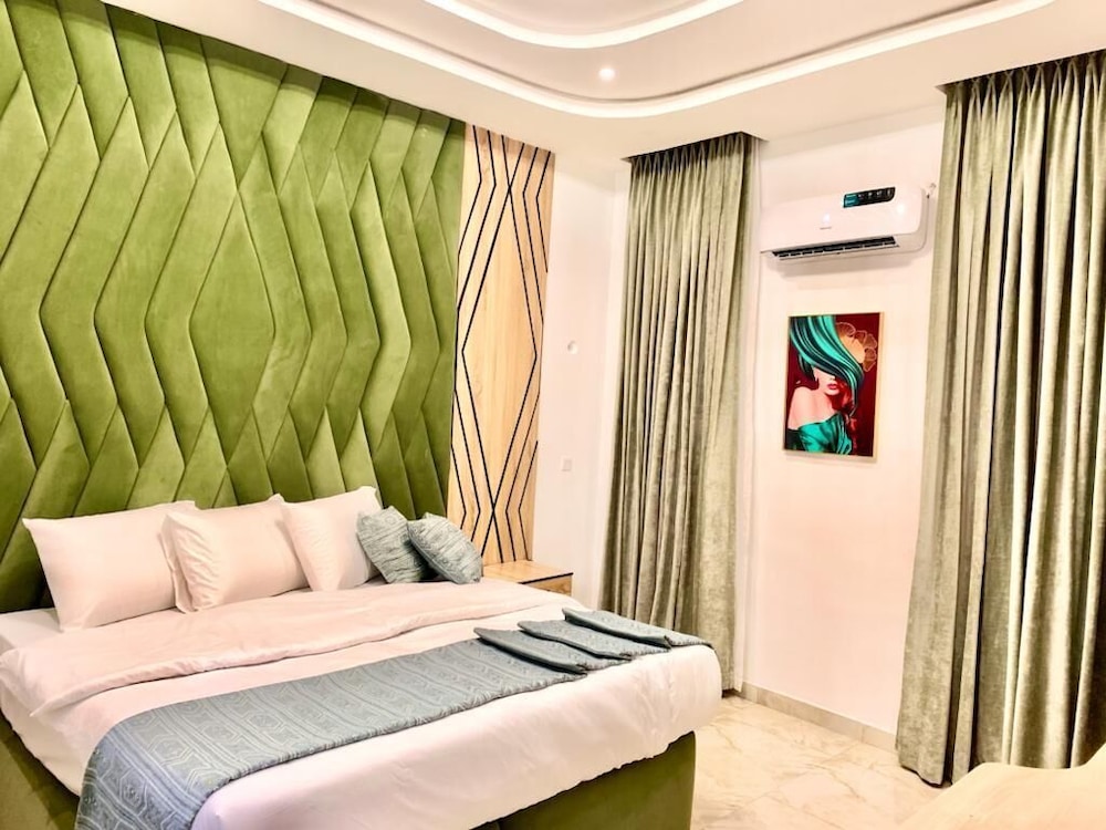 Suite photo 1