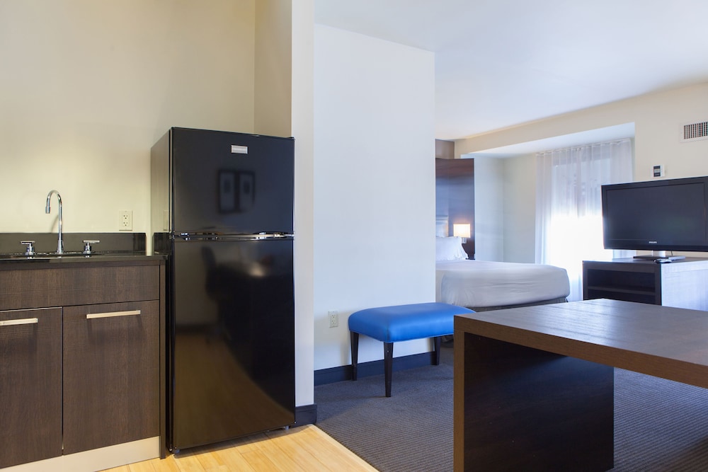 Suite, 1 King Bed