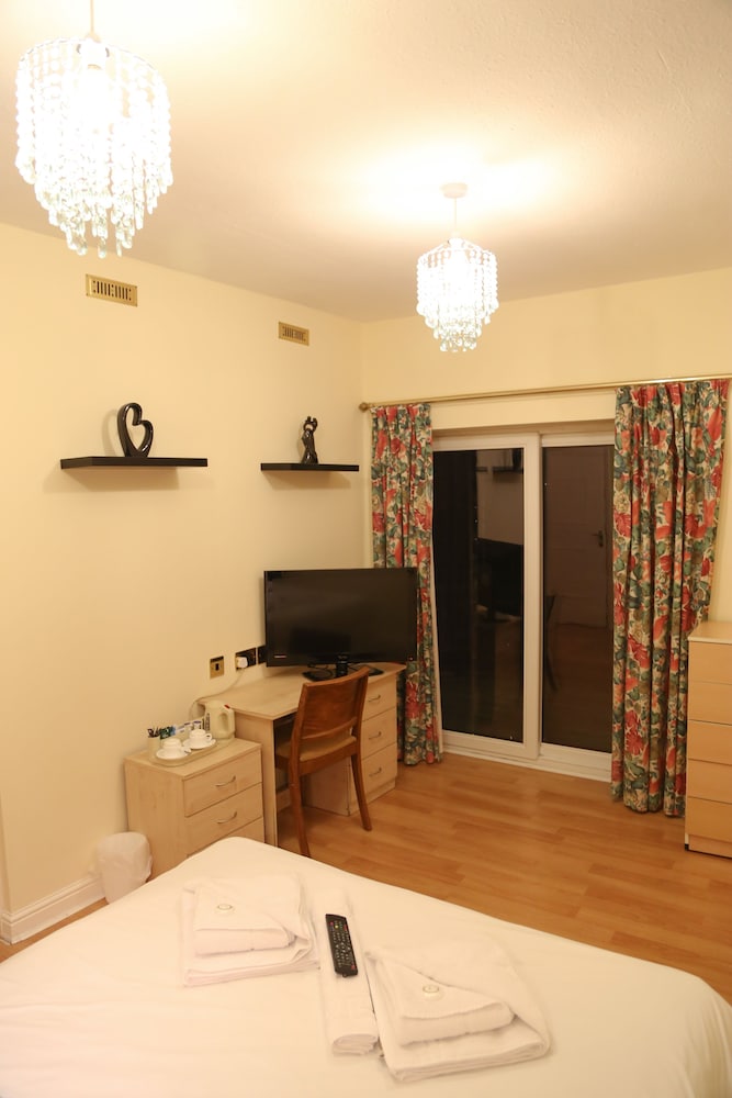 Comfort Double Room, Ensuite photo 2