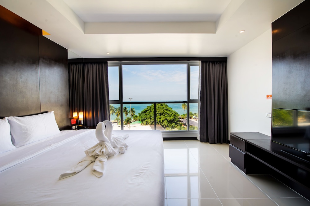 Deluxe Room, Sea View photo 1