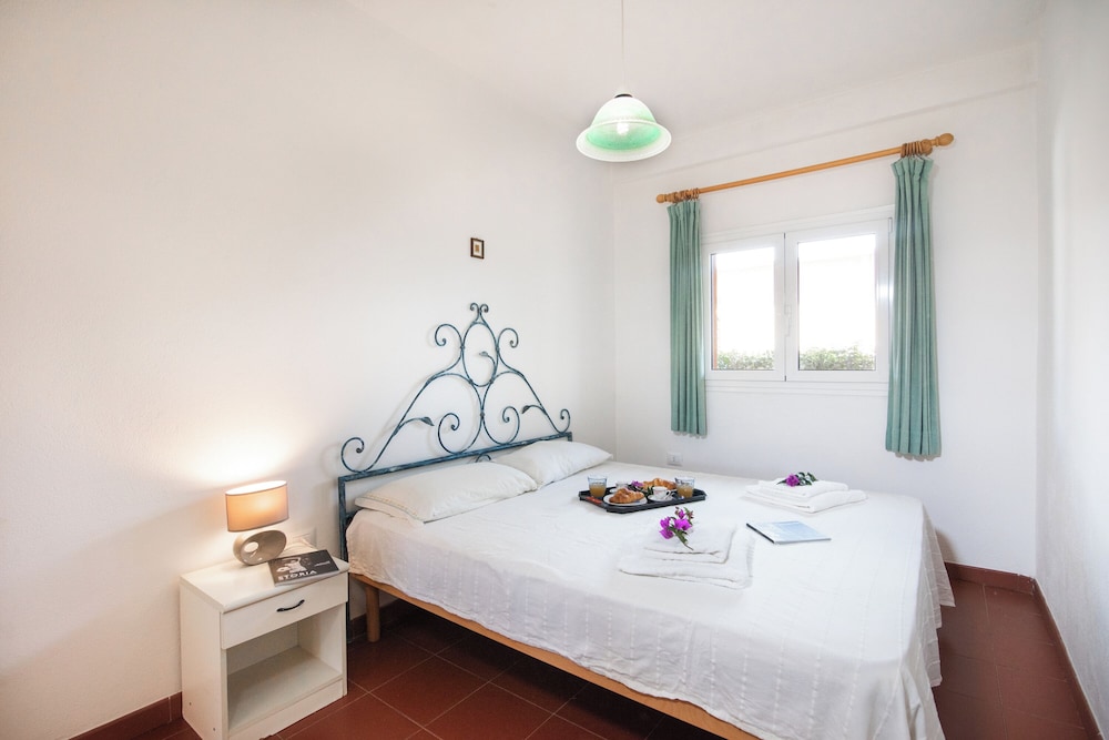 Family Apartment, Multiple Bedrooms (Monte Majore House 70B)