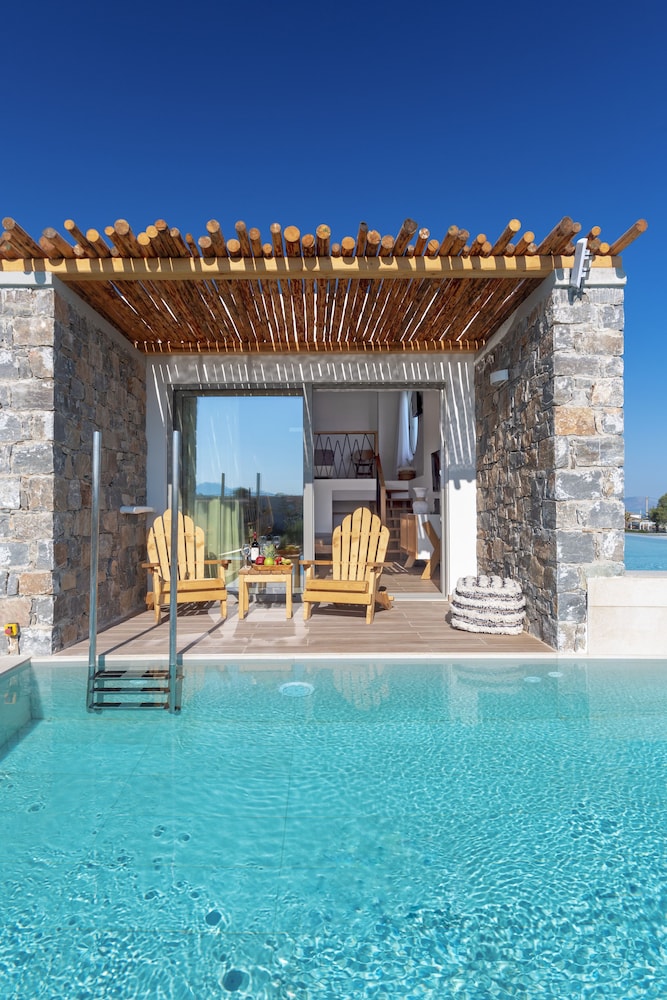 Atermono Suite, Split Level, Sea View, Private Pool thumbnail 5