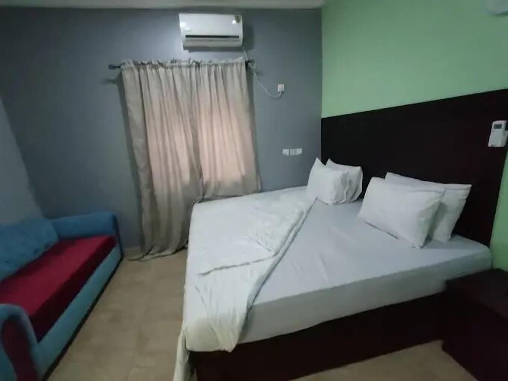 Economy Room, Balcony, City View