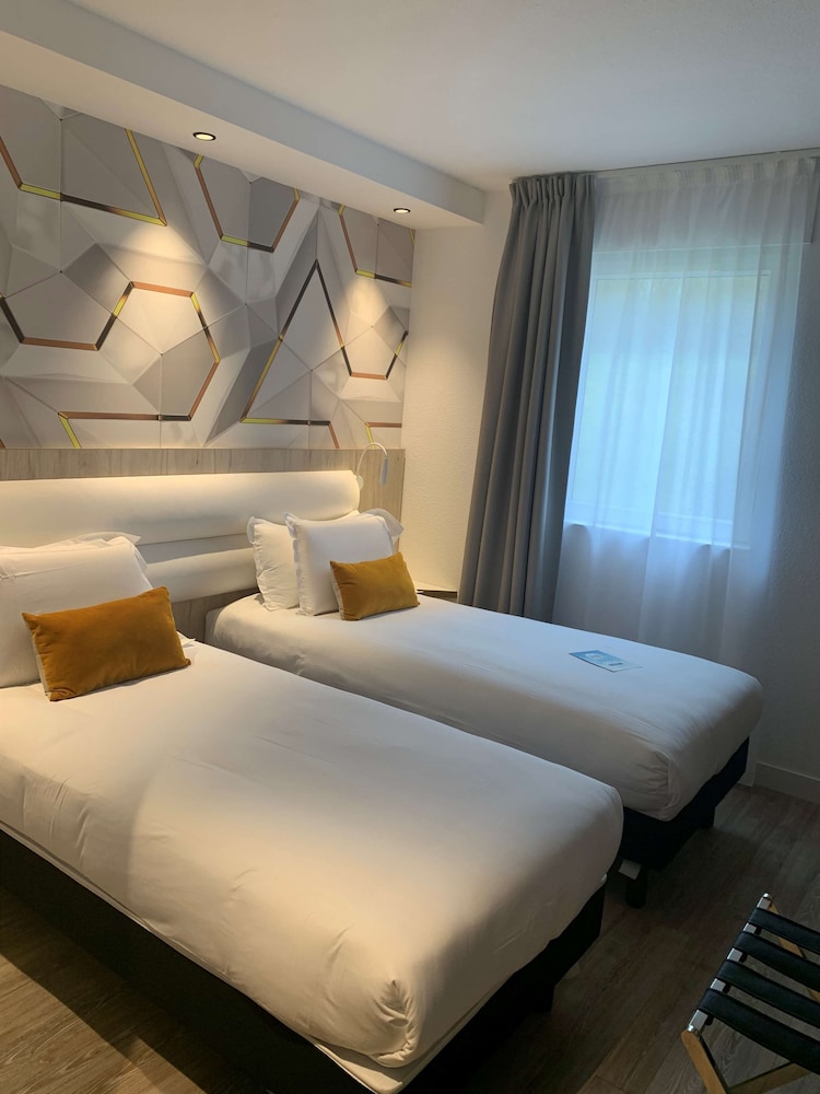 Comfort Room, 2 Twin Beds - Photo 1