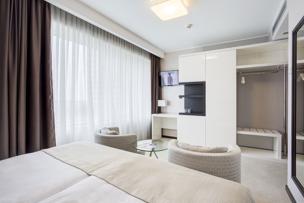 Superior Double or Twin Room, 1 Bedroom, Park View photo 1
