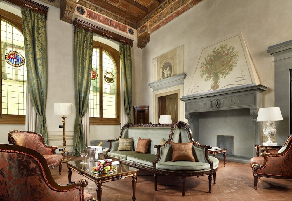 Francesco I De' Medici Master Suite photo 2