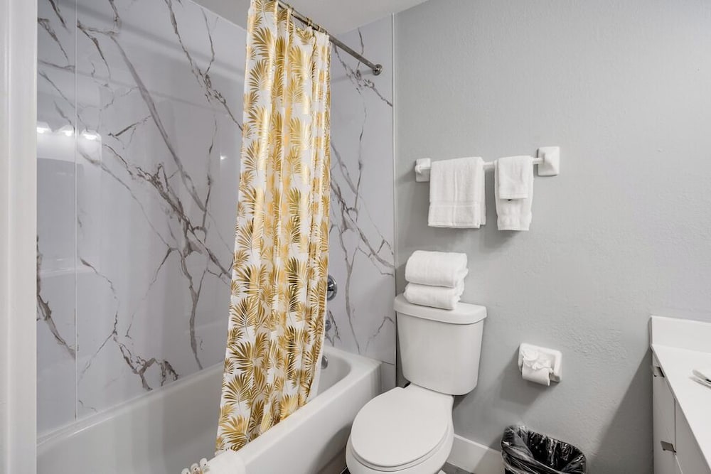 South River Suites — photo 25