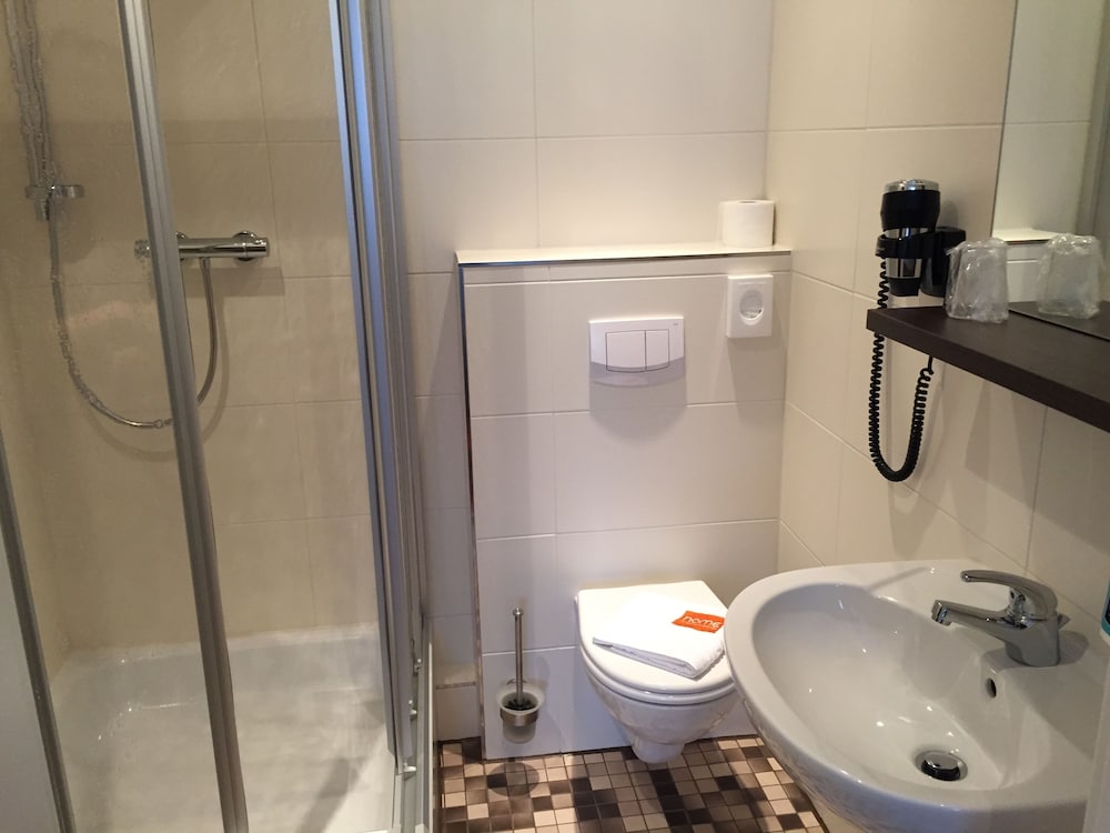 Standard Single Room, 1 Single Bed, Courtyard Area photo 2