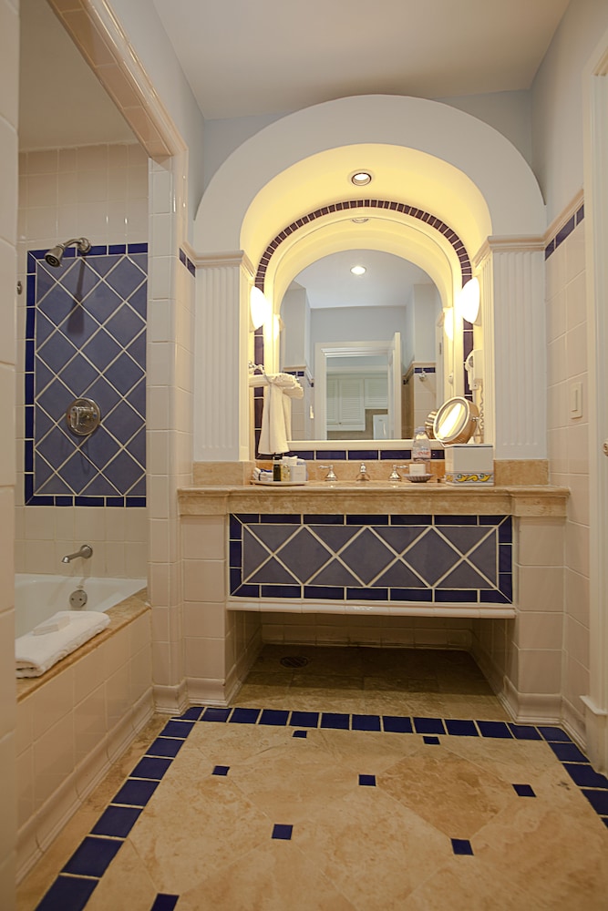 Junior Suite Ocean View - Photo 5