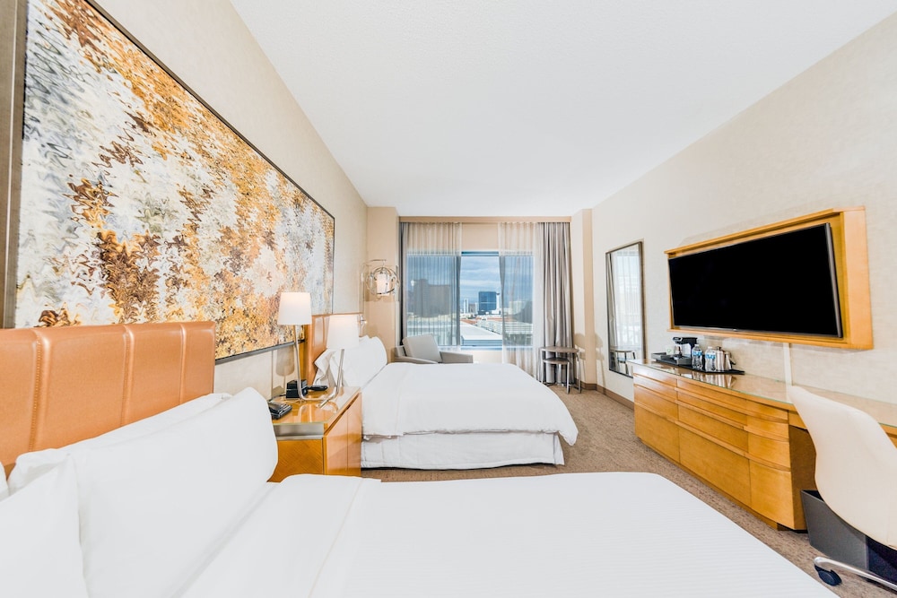 Deluxe Room, 2 Double Beds - Photo 1