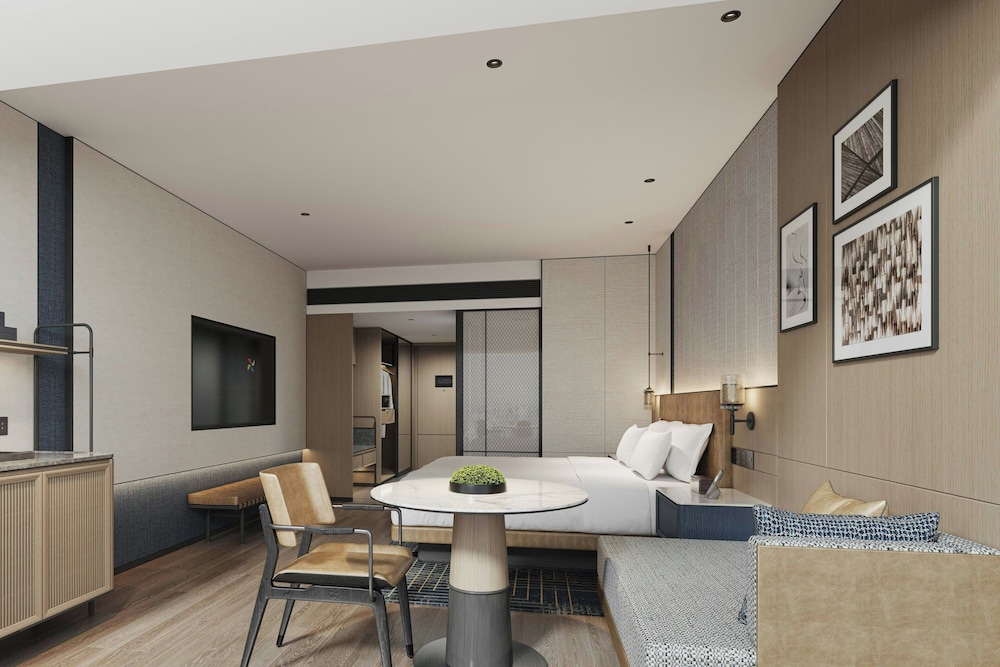 Premium Room, 1 King Bed with Sofa bed