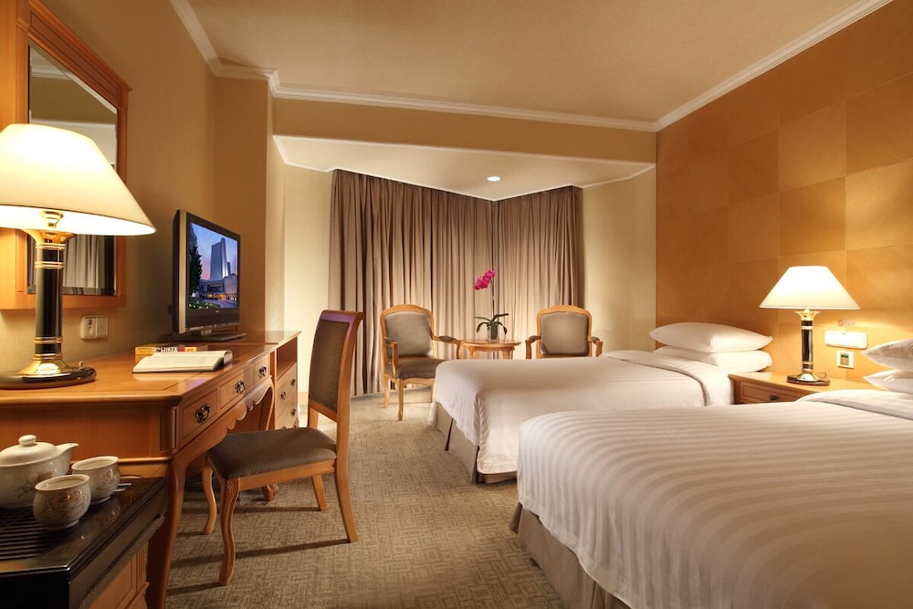 Standard Twin Room - Photo 1
