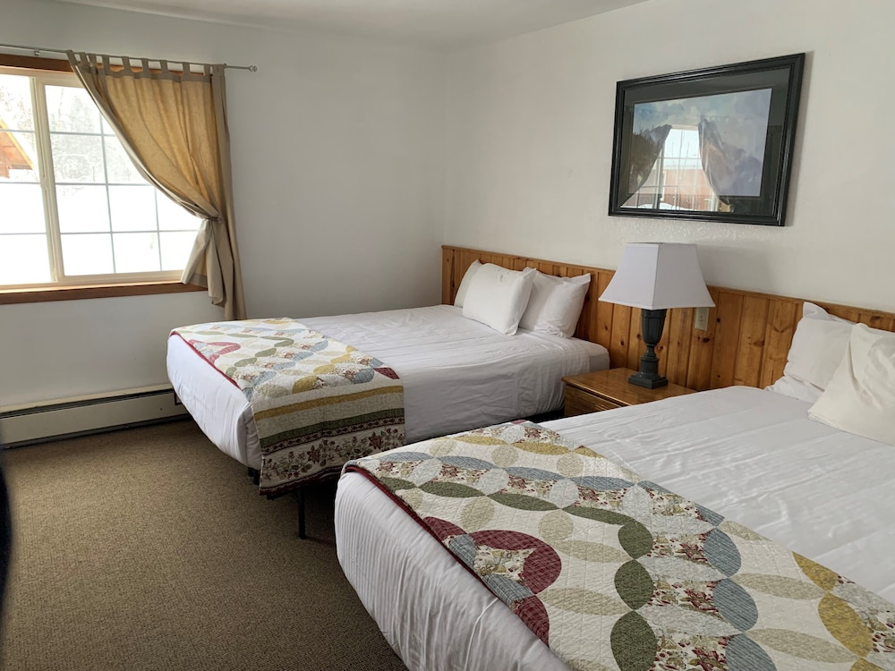 Standard Room, 2 Double Beds photo 1
