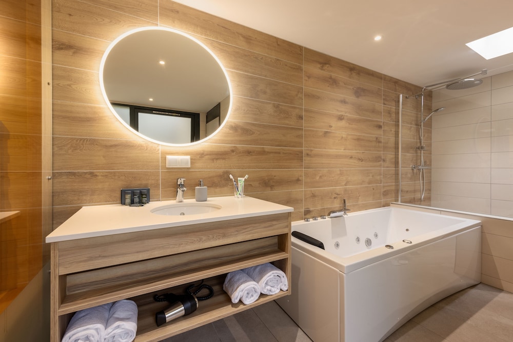Deluxe Cottage (VIP) photo 2
