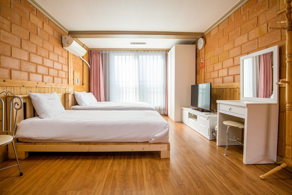 Suite (15PY) photo 3