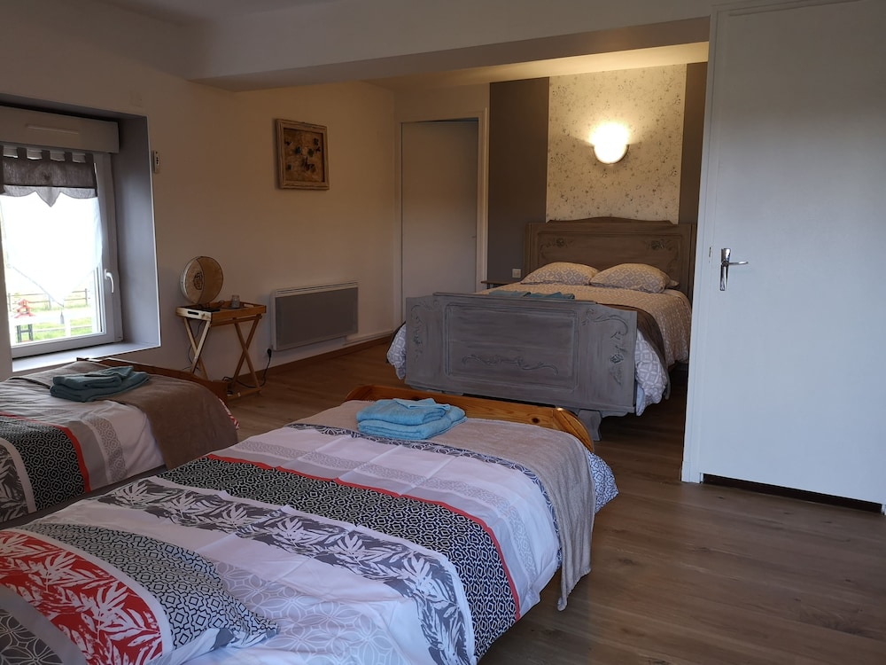 Family Room, Multiple Beds, Non Smoking, Garden View (Papillon) photo 1
