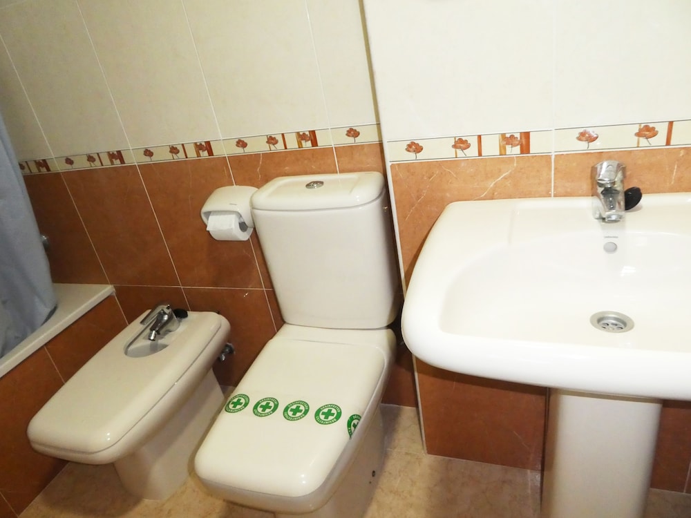 Apartment, 2 Bedrooms, Balcony photo 3