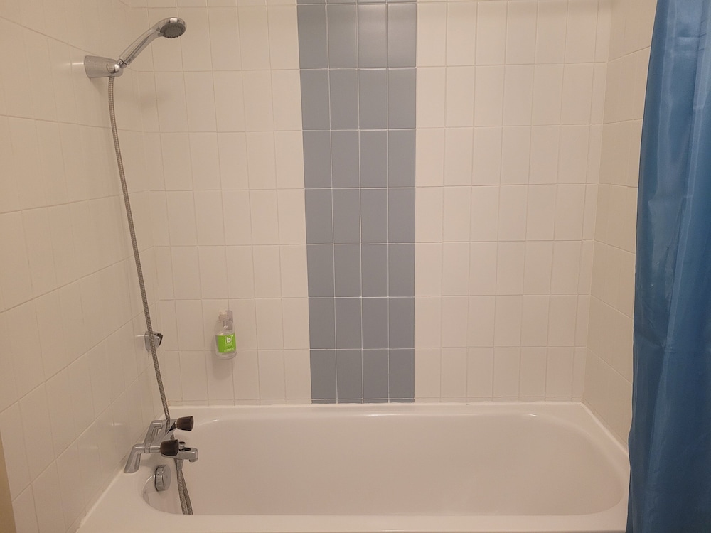 Superior Double Room, Ensuite, Mountain View (Double 4) photo 3