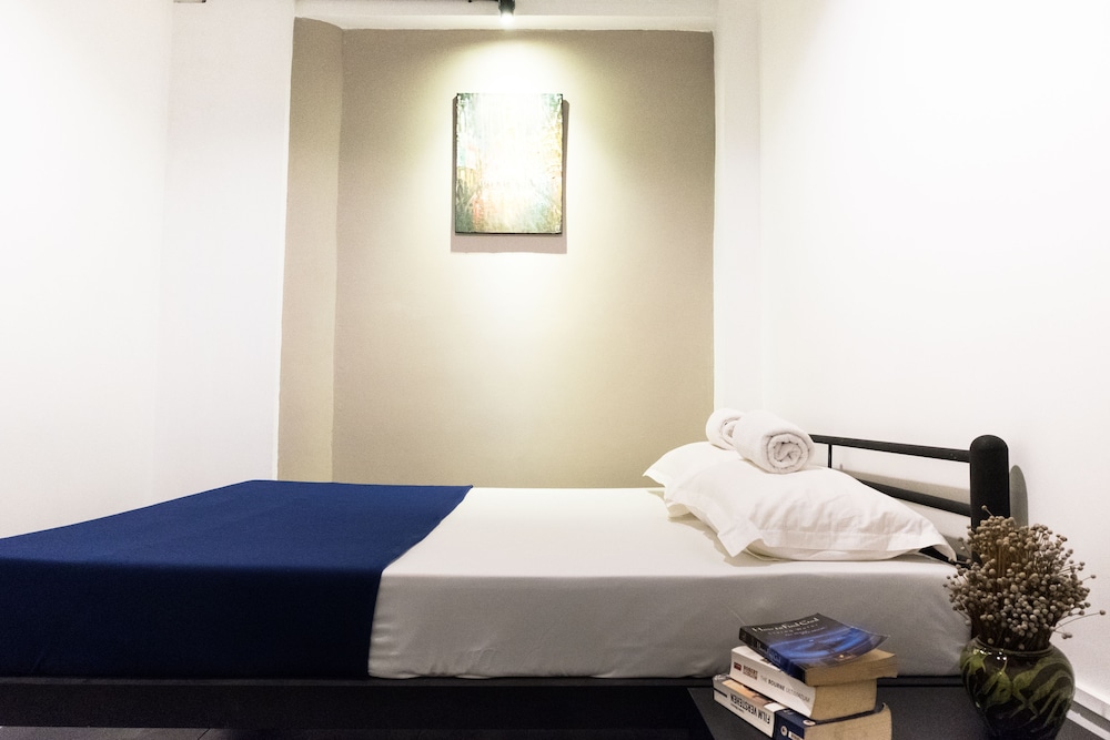 Basic Double Room photo 2