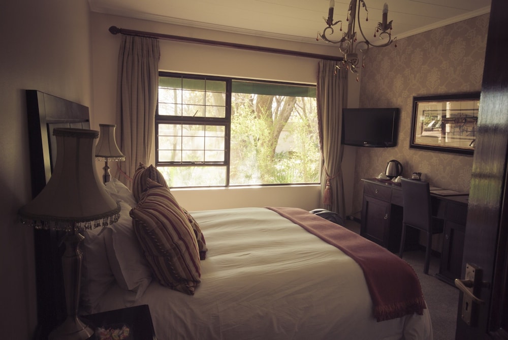 Luxury One photo 1