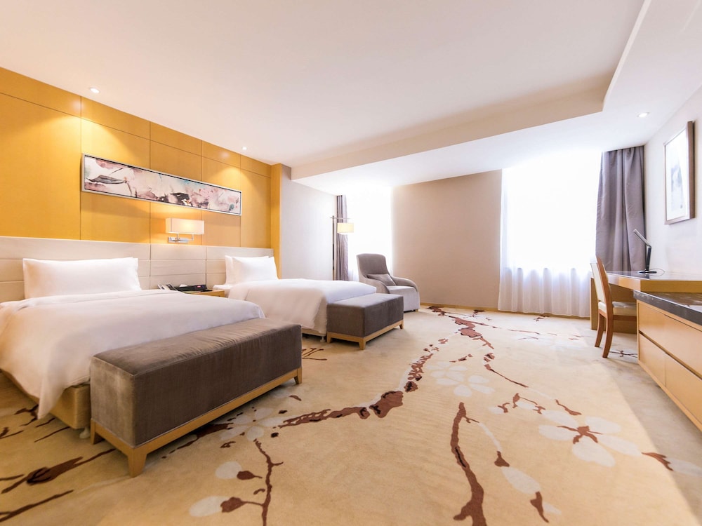 Privilege, Room, 2 Twin Beds