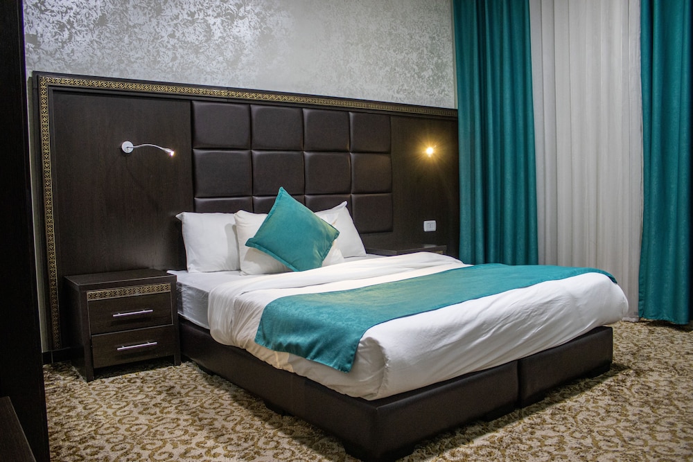 Junior Suite - Photo 1