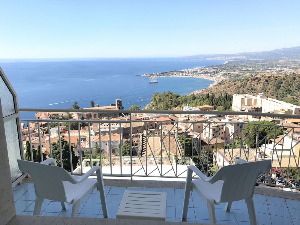 Double Room Single Use, Balcony