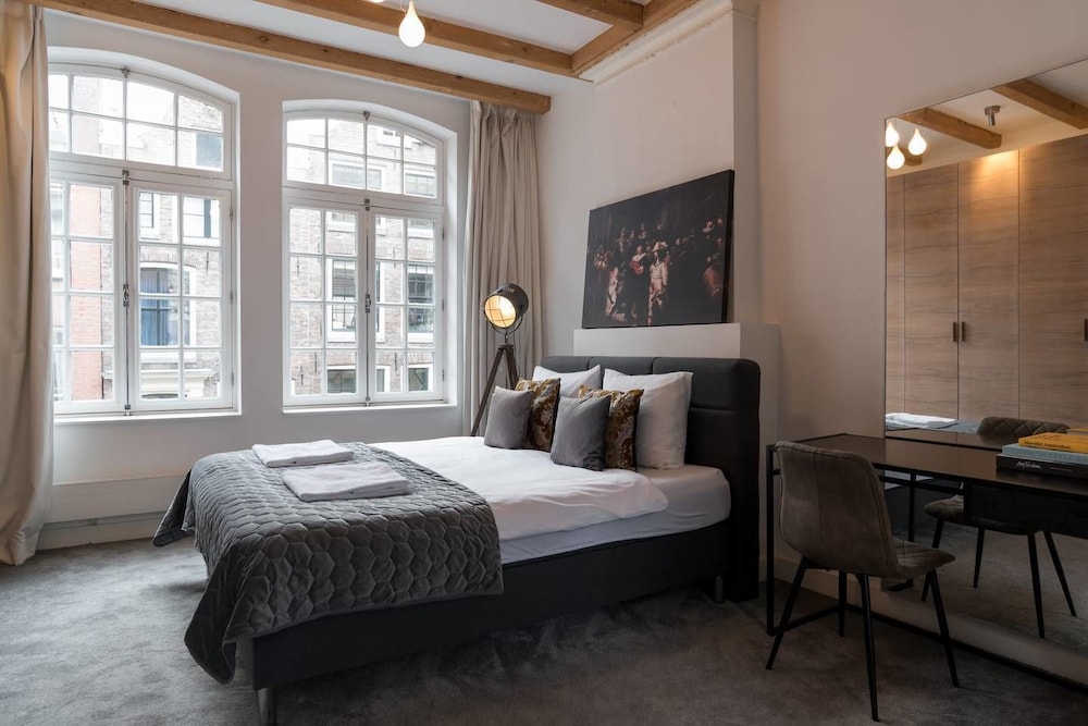 Suite photo 1