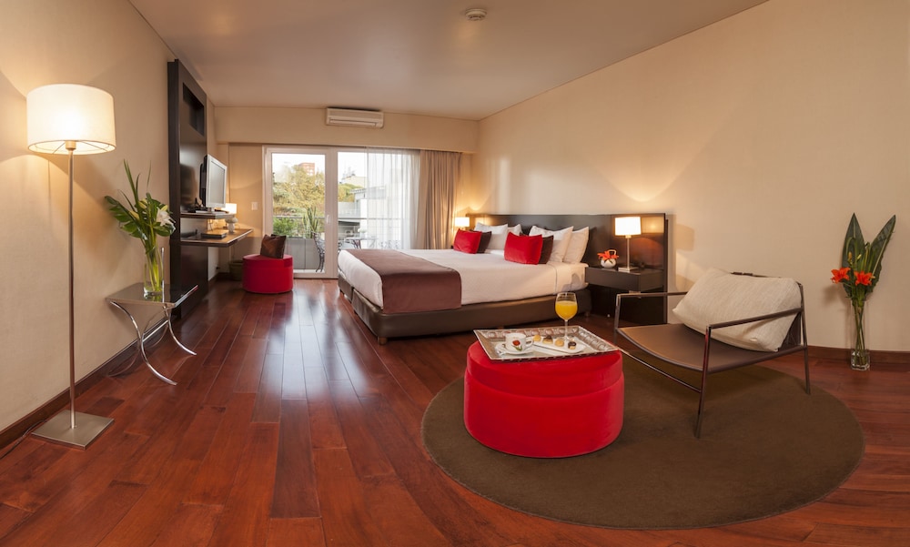 Deluxe Studio Suite