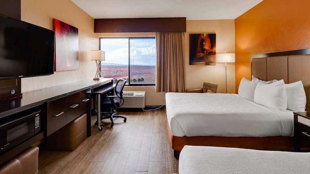 Standard Room, 2 Queen Beds, Non Smoking (View) - Photo 2