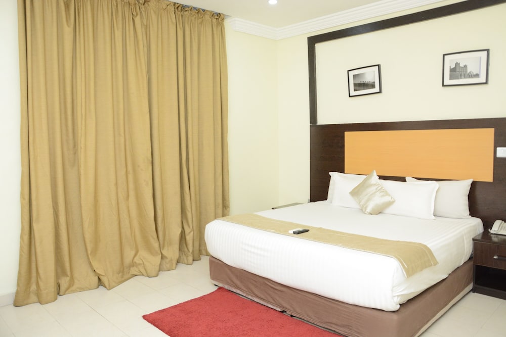 Executive Room photo 1