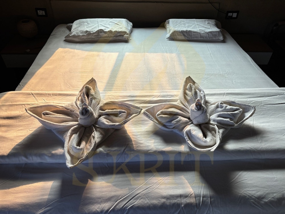Traditional Double Room, 1 King Bed photo 2