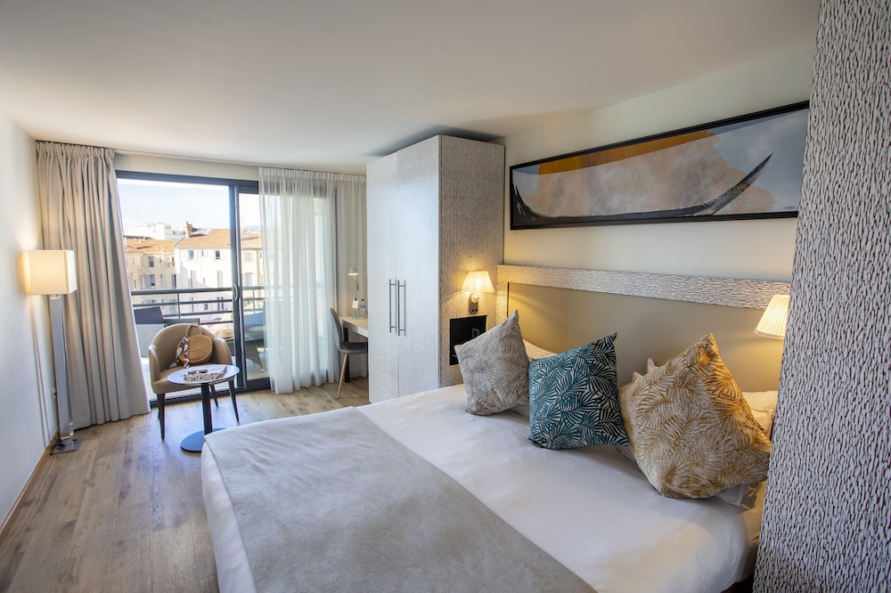 Superior Room, Balcony