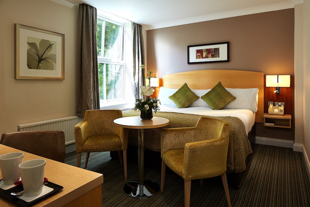 Premium Double Room, 1 King Bed - Photo 4