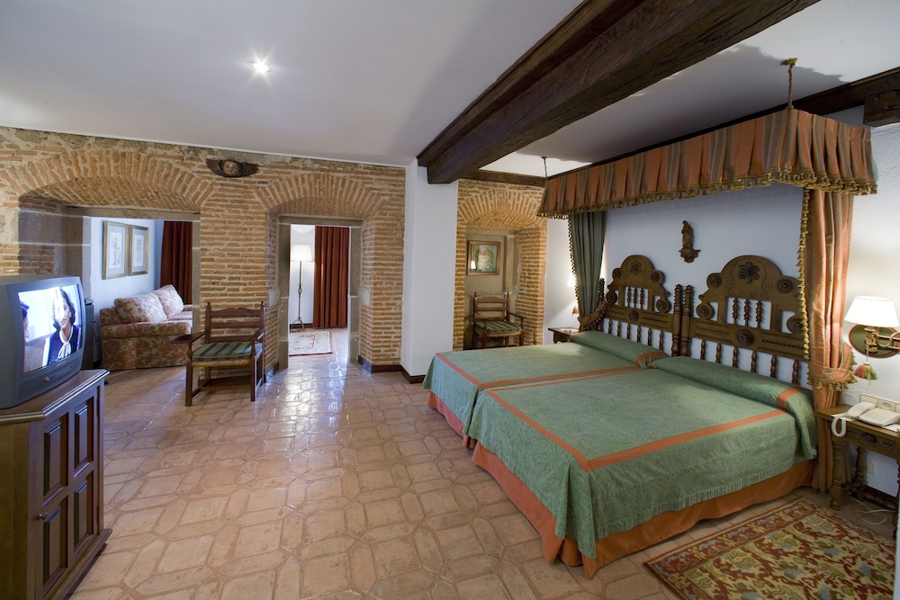 Superior Twin Room - Photo 5