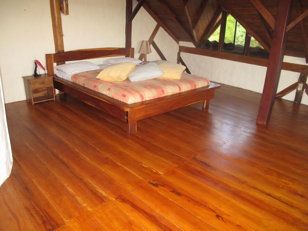 Romantic Suite, Multiple Beds, Ocean View photo 2