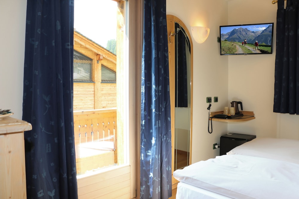Superior Double Or Twin Room, Balcony photo 2