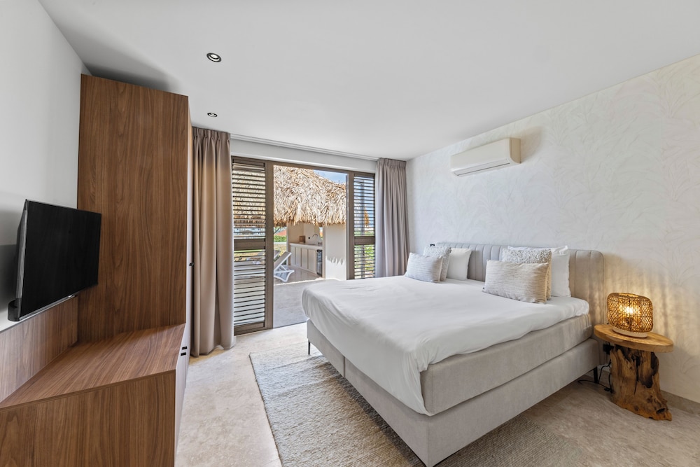 Luxury Villa photo 3
