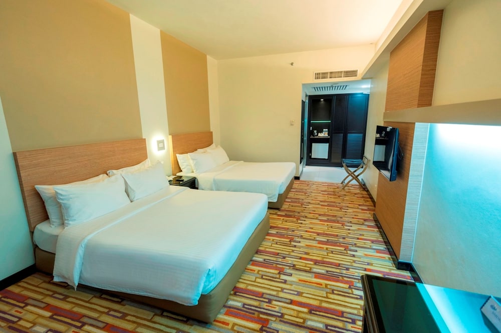 Family Room, 1 Bedroom