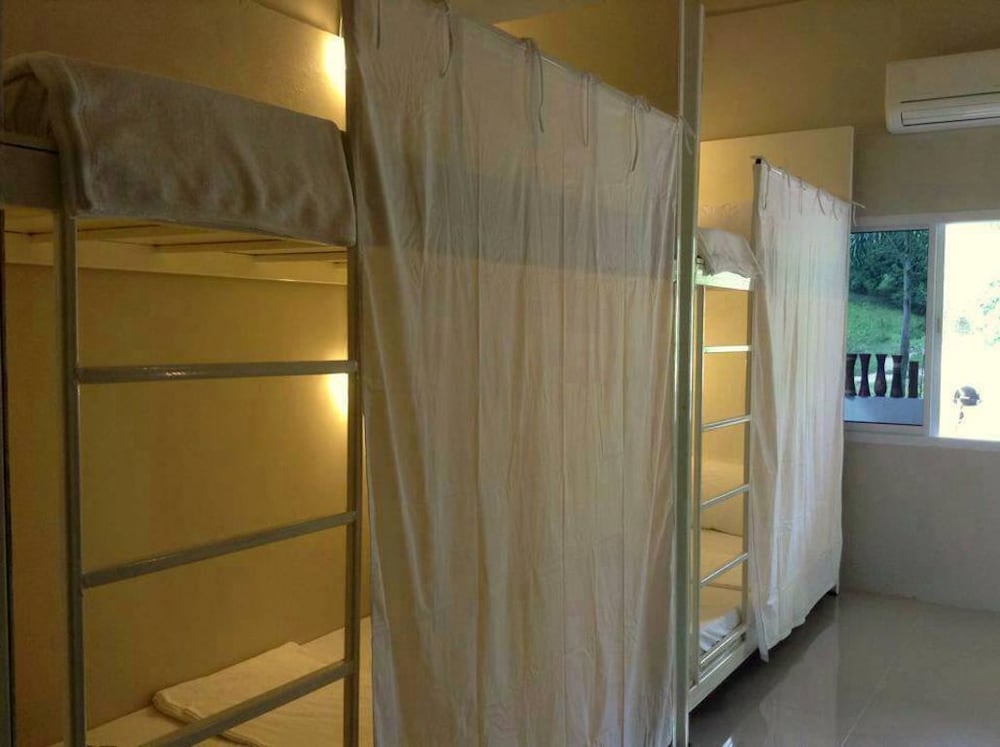 1 Bed in 4 Beds Mixed Dorm photo 1