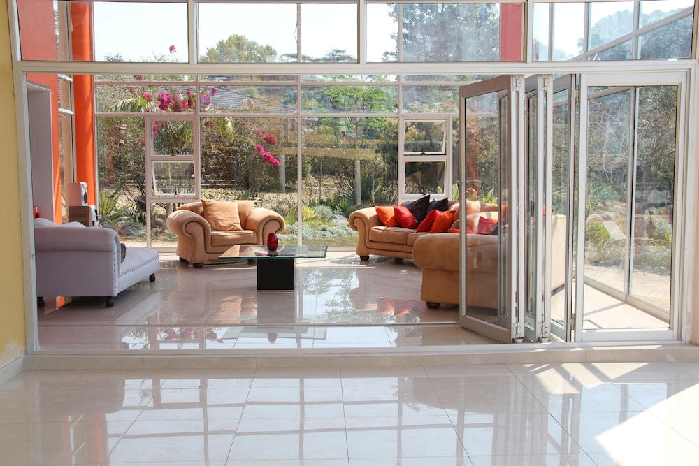 House, 3 Bedrooms, Pool View photo 1