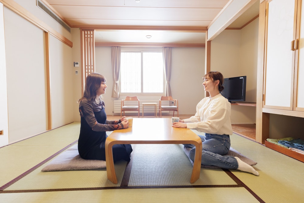 Japanese Style Room, 8 Tatami-mats (for 3 Persons)