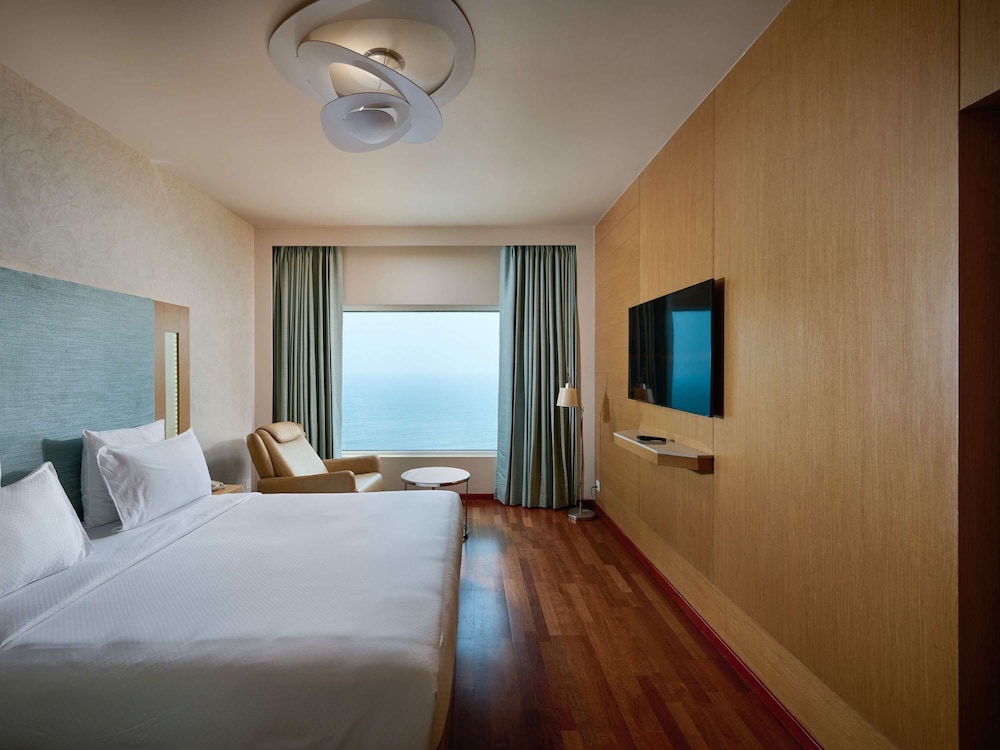 Premier Room, 1 Queen Bed Premier Room, 1 Queen Bed