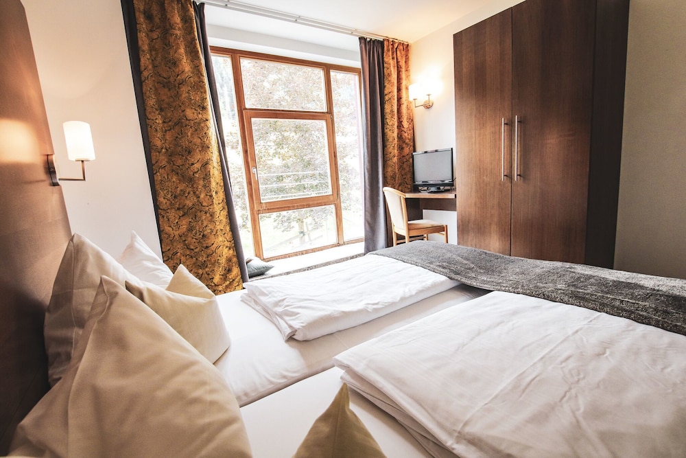 Suite, 2 Bedrooms, Mountain View (XXL) photo 1