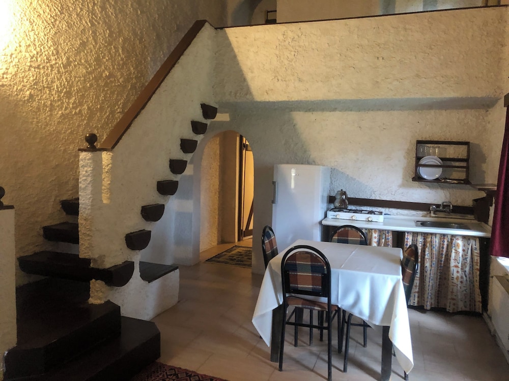 Traditional Cottage - Photo 16