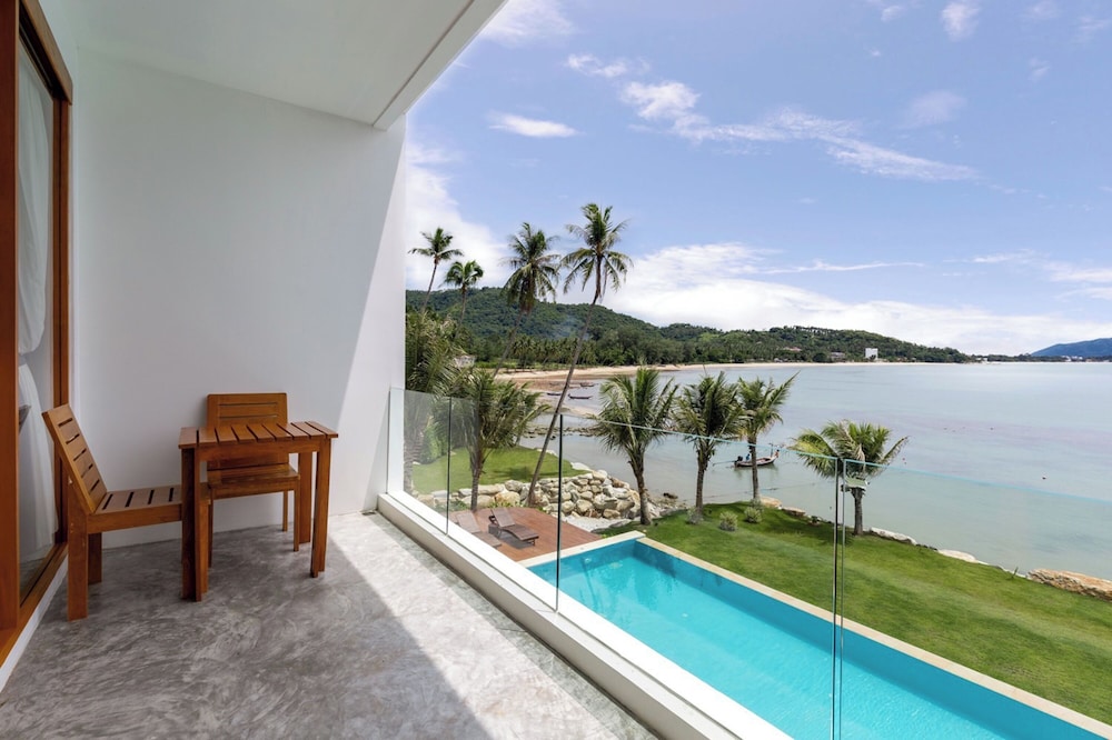 Deluxe Sea View - Photo 11