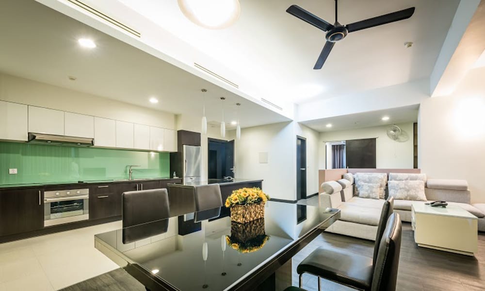 Suite, 1 Bedroom, Non Smoking, City View