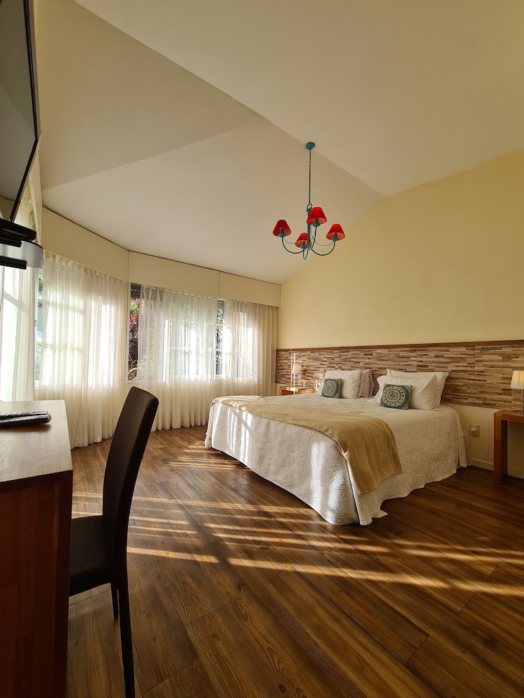 Family Quadruple Room, 2 Bedrooms, Garden Area photo 1